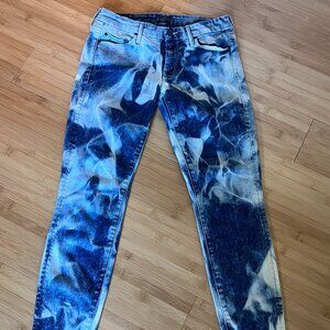Mother Ankle Fray Wash Dog Gone it Jeans, size 26, pre-owned